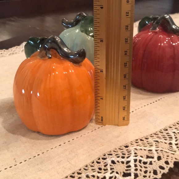 Set of 3 Mini Ceramic Pumpkins - Picture 8 of 14